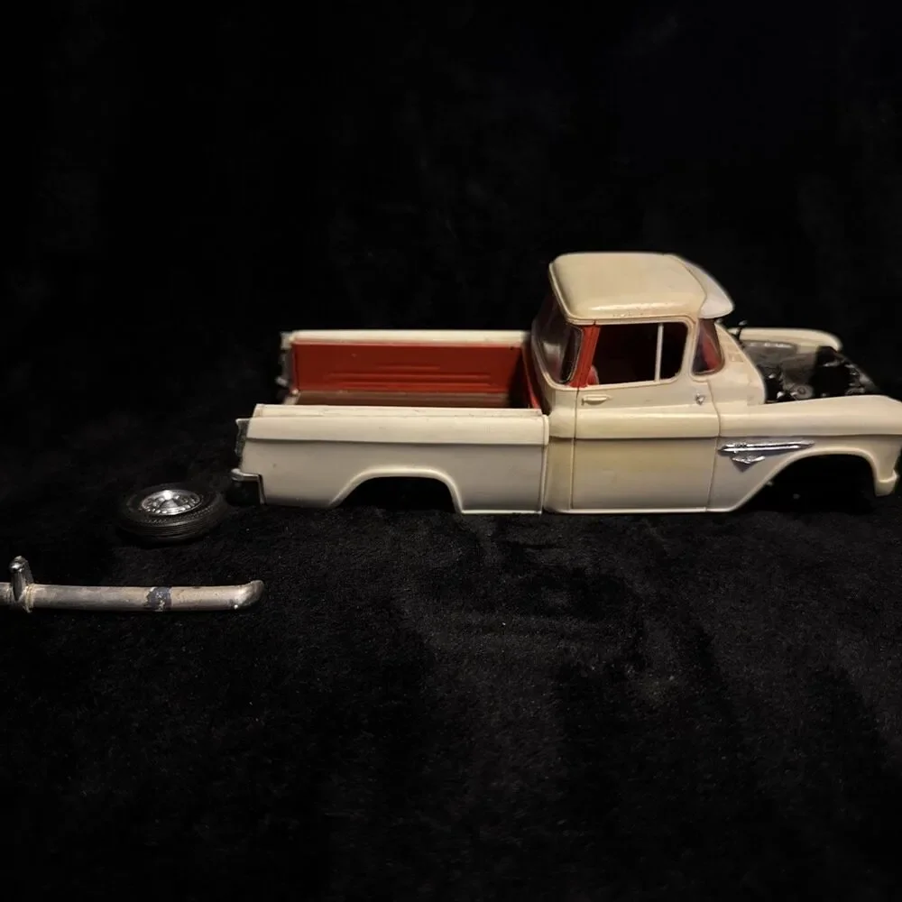 Vintage American Muscle 1955 Chevrolet 3100 Cameo Pickup Truck